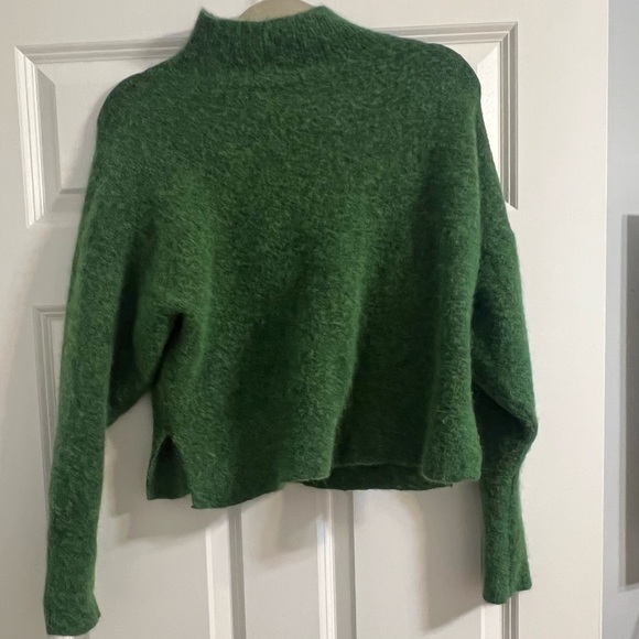 Topshop green turtleneck sweater - Picture 2 of 4